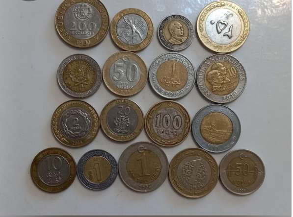 Иностранные БИМЕТАЛЛИЧЕСКИЕ монеты. Экзотика. Редкие в Новосибирске