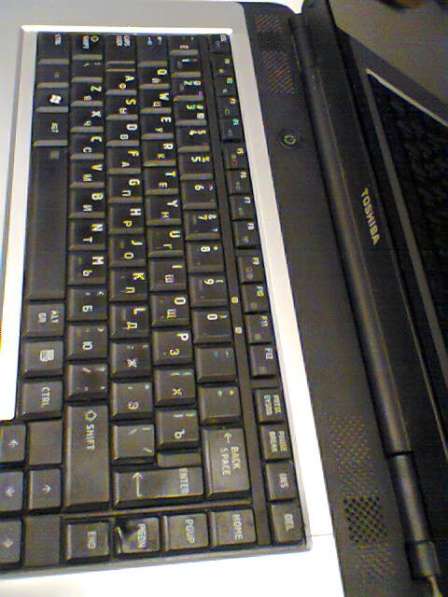 Toshiba Satellite A300-1G3 рабочий ноутбук в Москве фото 37