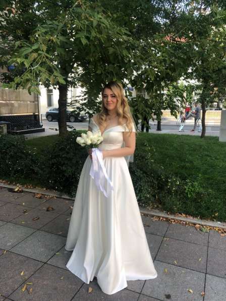 Продаю свадебное платье, размер 48