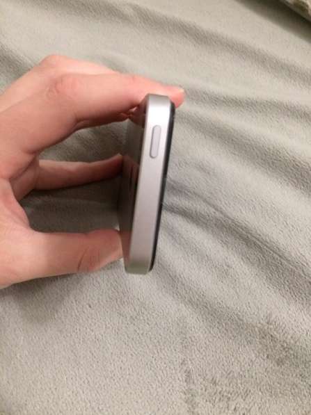IPhone SE 64gb в Москве фото 5