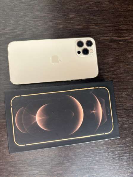Продам айфон 12 pro