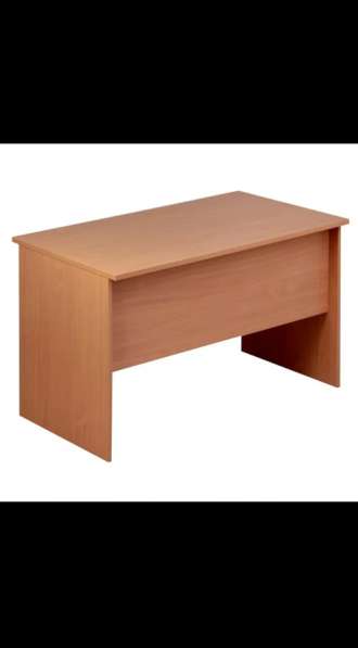 Столы и тумбочки