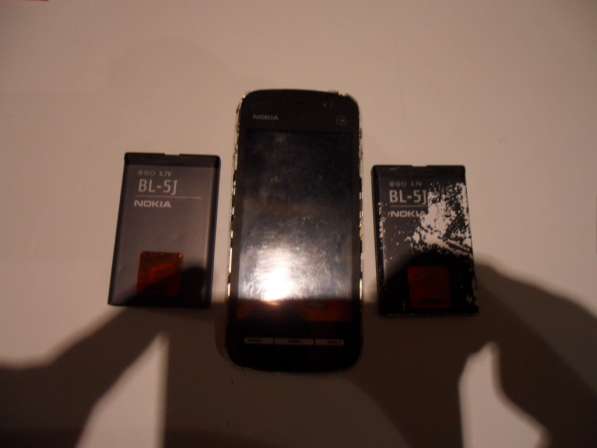 Смартфон Nokia 5230 + 2 батареи в фото 4