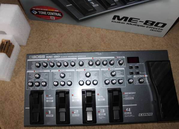 Гитарный прцессор BOSS ME-80 в фото 3