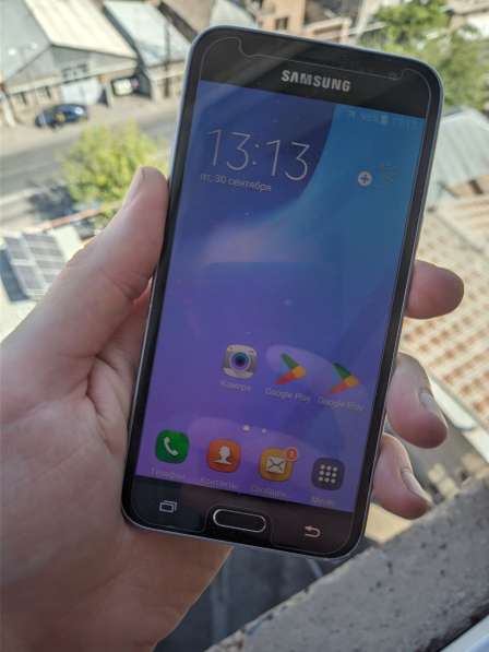 Samsung Galaxy J3 (2016), 8 GB