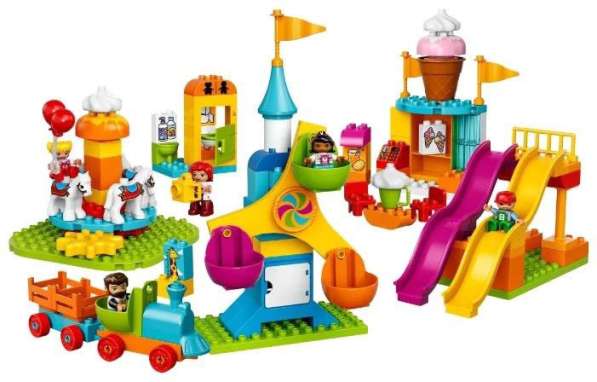 LEGO DUPLO 10840 Town Парк аттракционов в Москве