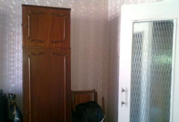 Продается 3-х комнатная квартира, ул. 70 лет Октября, 18 в Омске фото 11