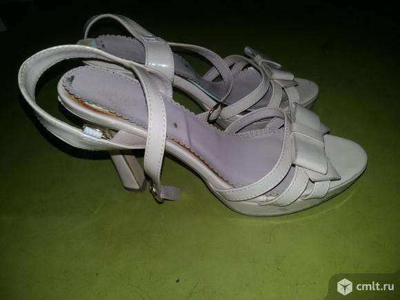 Женская обувь в Воронеже фото 11