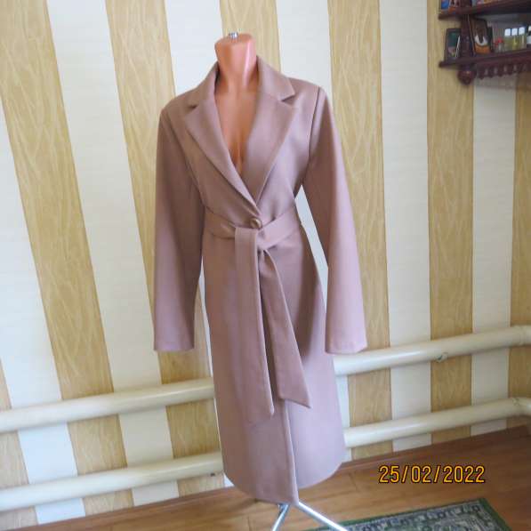 Продаются женские демисезонные пальто и куртки в Екатеринбурге фото 11