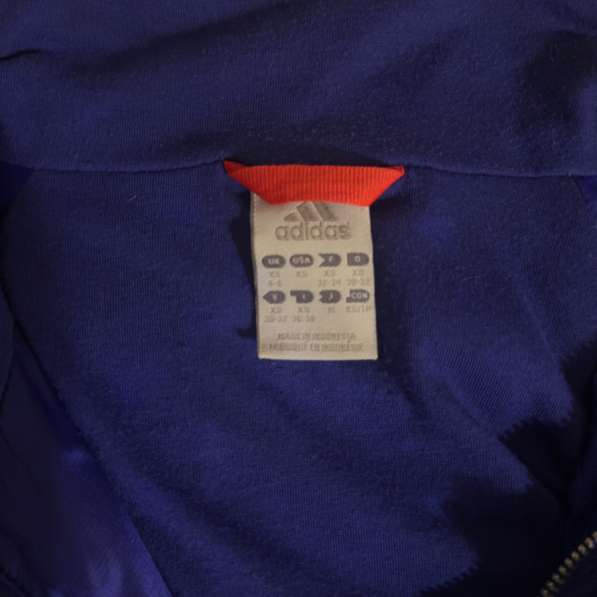 Ветровка адидас винтажная женская в Москве