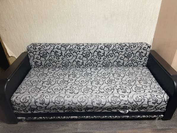 Диван раскладной б/у