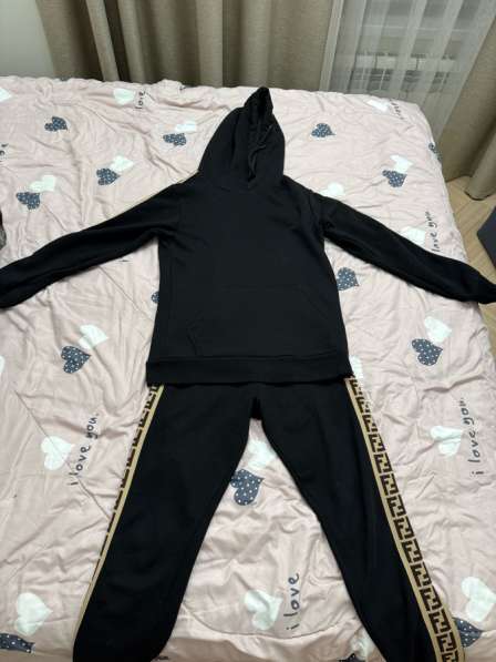 Костюм женский FENDI