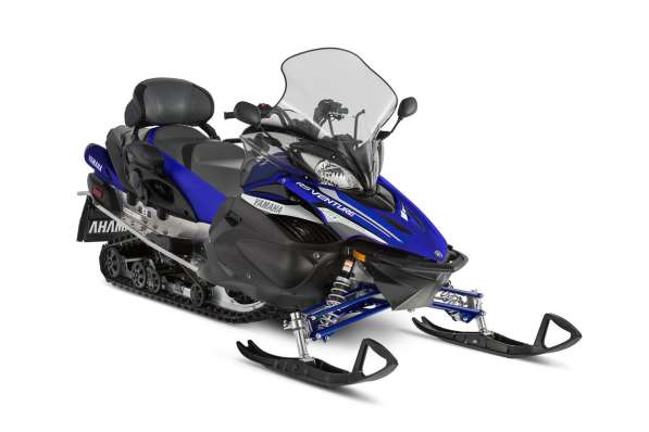 Yamaha RS VentureTF snowmobile