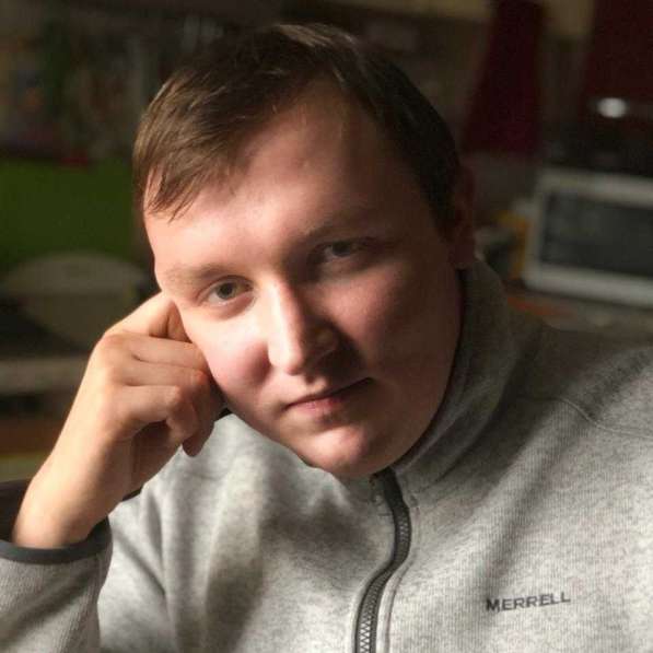 Максим, 25 лет, хочет познакомиться &ndash; Милые дамы