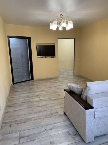 Продам 3-комнатную квартиру (Богдана Хмельницкого)