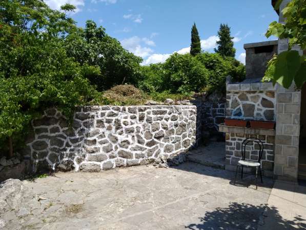 Черногория. Каменный дом с мансардой, видом на море, Луштица в фото 12