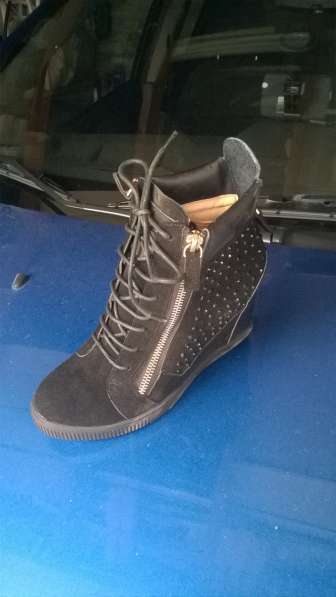 Туфли женские в Москве