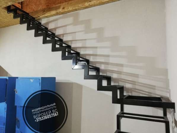 Металлический каркас лестниц в фото 3