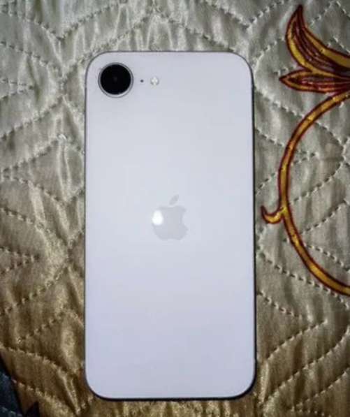 IPhone 16e