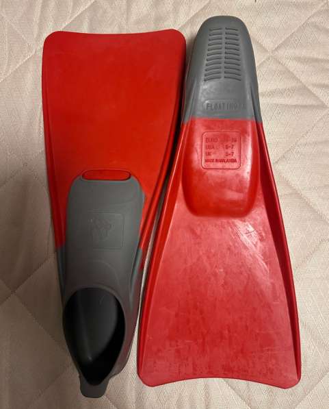 Ласты в Москве