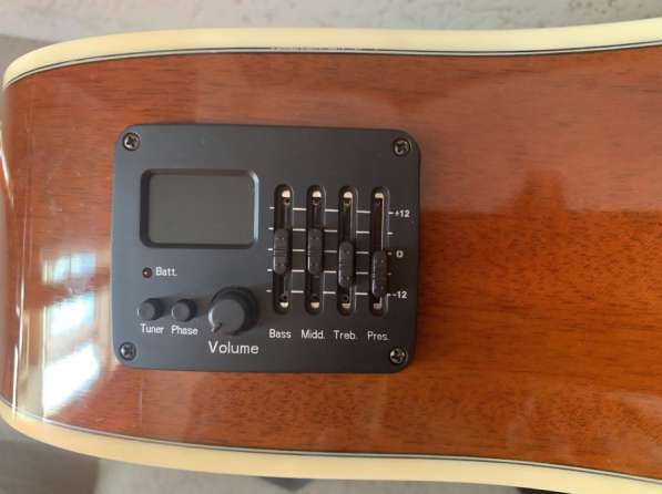 Электроакустическая гитара «Li Mavery» в Санкт-Петербурге фото 3