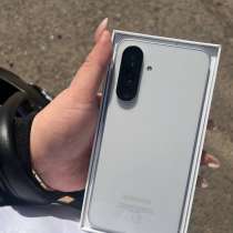 Смартфон Samsung Galaxy A56 8/256 ГБ, Dual: nano SIM + eSIM, в Красноярске