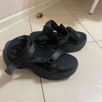 Босоножки, в Москве