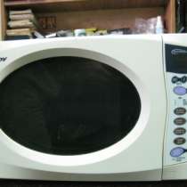 микроволновую печь Candy, в Томске