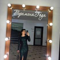 Тёмно зеленое платье с пайеткаии, в Орске