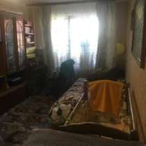 В Кропоткине по ул. Гоголя 2-комнатная квартира 44 кв.м. 1/5, в Краснодаре