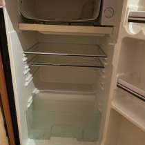 Продается холодильник бу, в Уфе
