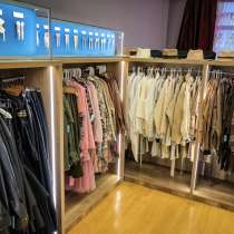 Продам шоу-рум корейской женской одежды под ключ, в Екатеринбурге