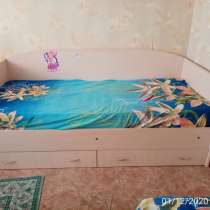 Кровать подростковая с матрасом, в Жигулевске