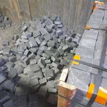 Брусчатка из Гоббро-диабаза, в Петрозаводске