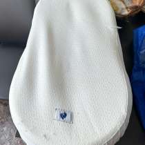 Продам кокон детский состояние на фото, в Красноярске