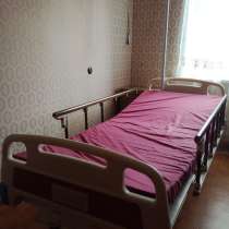 Продаётся медицинская кровать + противопролежневый матрас, в Волгодонске