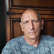 Влад, 50 лет, хочет пообщаться